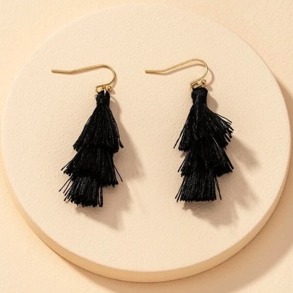 SHEIN | Jewelry | New Shein Black Tiered Tassel Fringe Earrings Boho ...